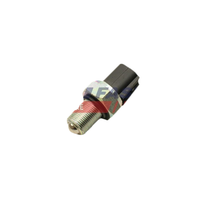 FAST Spínač cúvacích svetiel FT81010